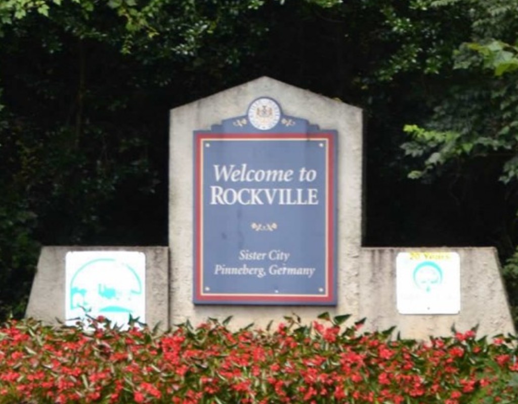 Welcome to Rockville sign